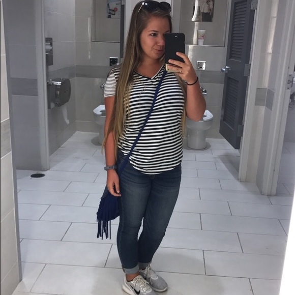 Meet your Posher, Mackenzee - Picture 7 of 7